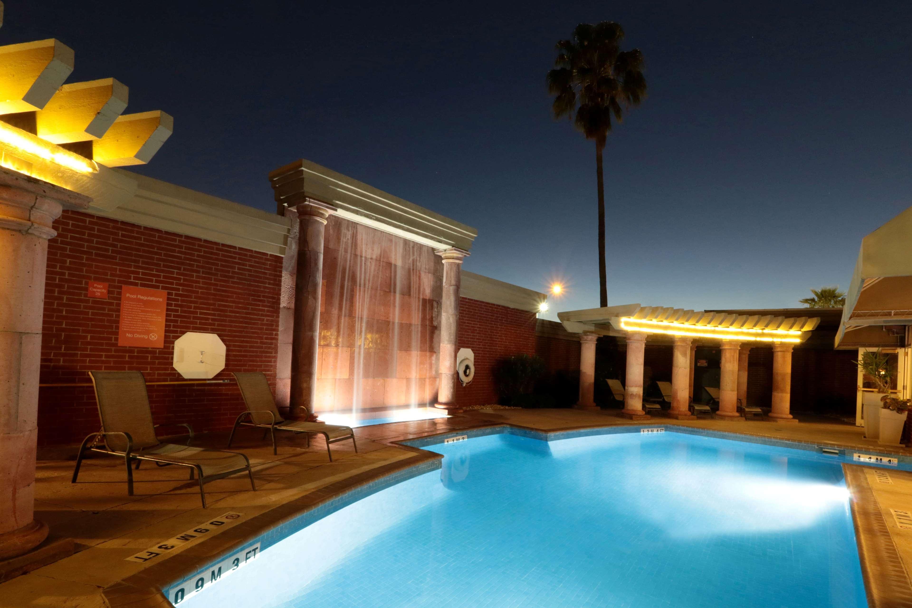 Wyndham Garden Mcallen At La Plaza Mall Екстер'єр фото