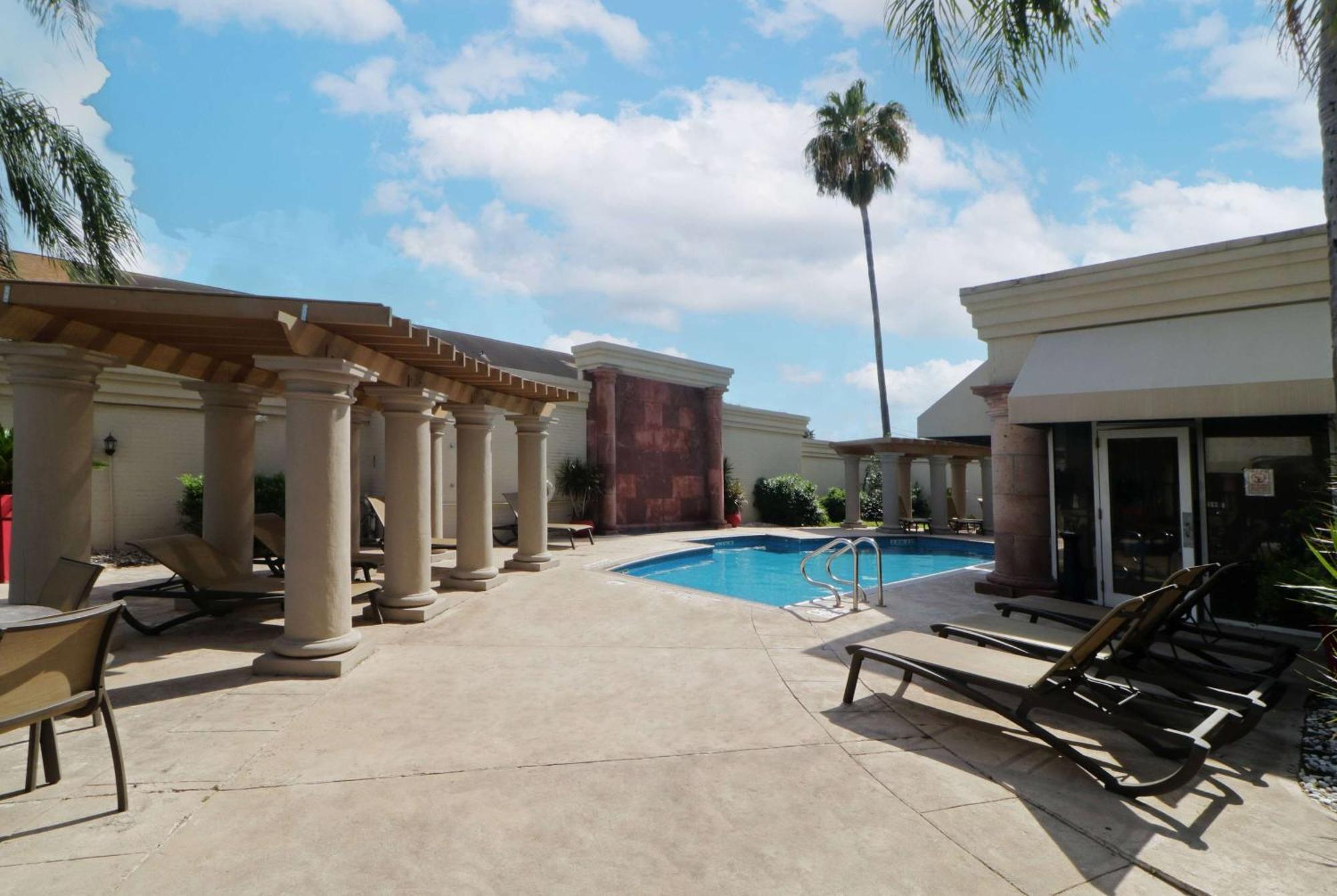 Wyndham Garden Mcallen At La Plaza Mall Екстер'єр фото