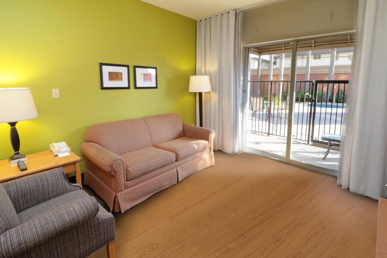 Wyndham Garden Mcallen At La Plaza Mall Екстер'єр фото